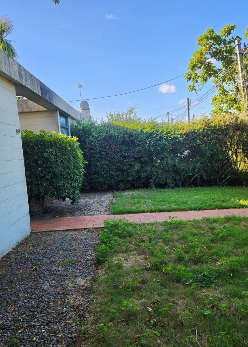 Casa Carrasco, venta: u$d 350.000