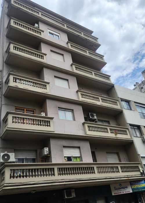 Apto. Centro, venta: u$d 167.000